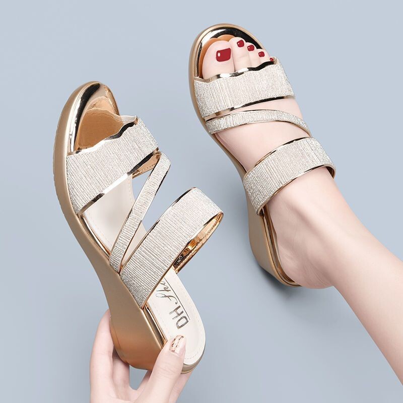 Kingad Wedge Heel Avatud varvas Slaidid Kummist Pulmad Naiste sussid ja naiste sandaalid Originaal pakkumisel Elegantne moodne allahindlus