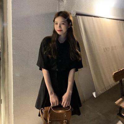 Vasarinė nauja Polo apykaklės sutraukiama virvelė prie juosmens 2–300 svarų laisvo kirpimo liekninanti trumpomis rankovėmis senstanti suknelė