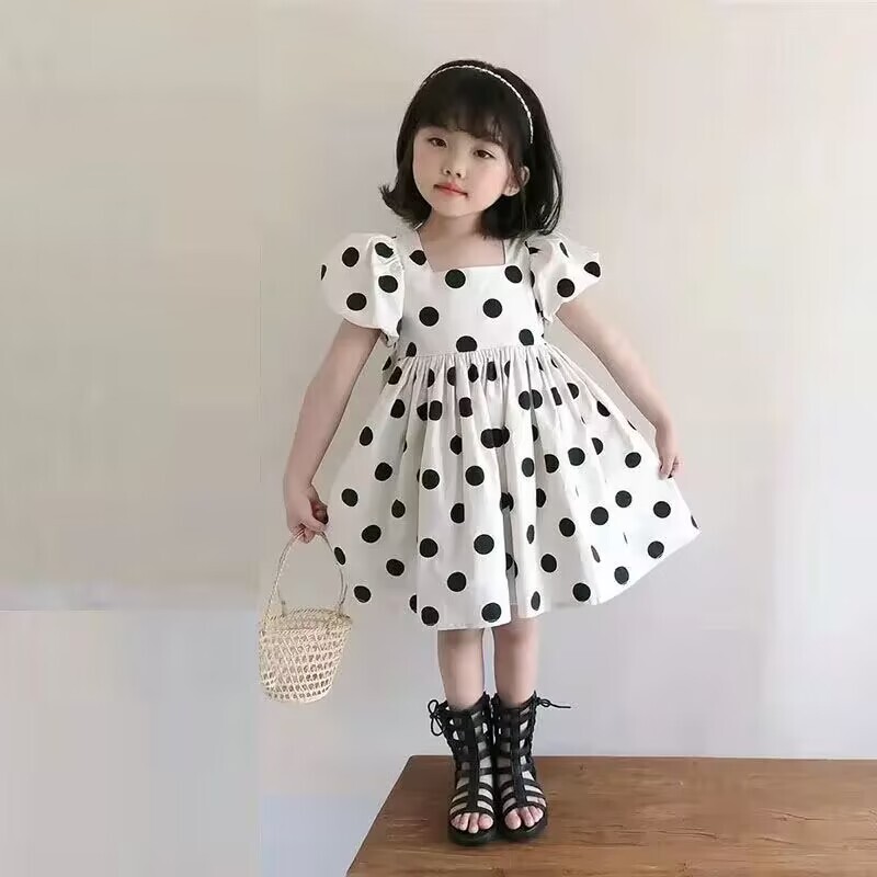 Tüdrukute suvine lühikeste varrukatega kleit Uus täpiline korea väljaanne Laste armas mullivarrukatega kleit printsessile