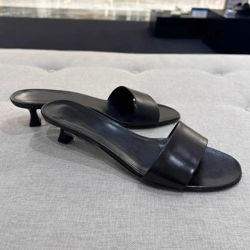 Kvaliteetsed kingad Naistele avatud varbaga naiste sussid, moodsad naiste sussid, naiste madalad õhukesed kontsad, õues, naiste kingad