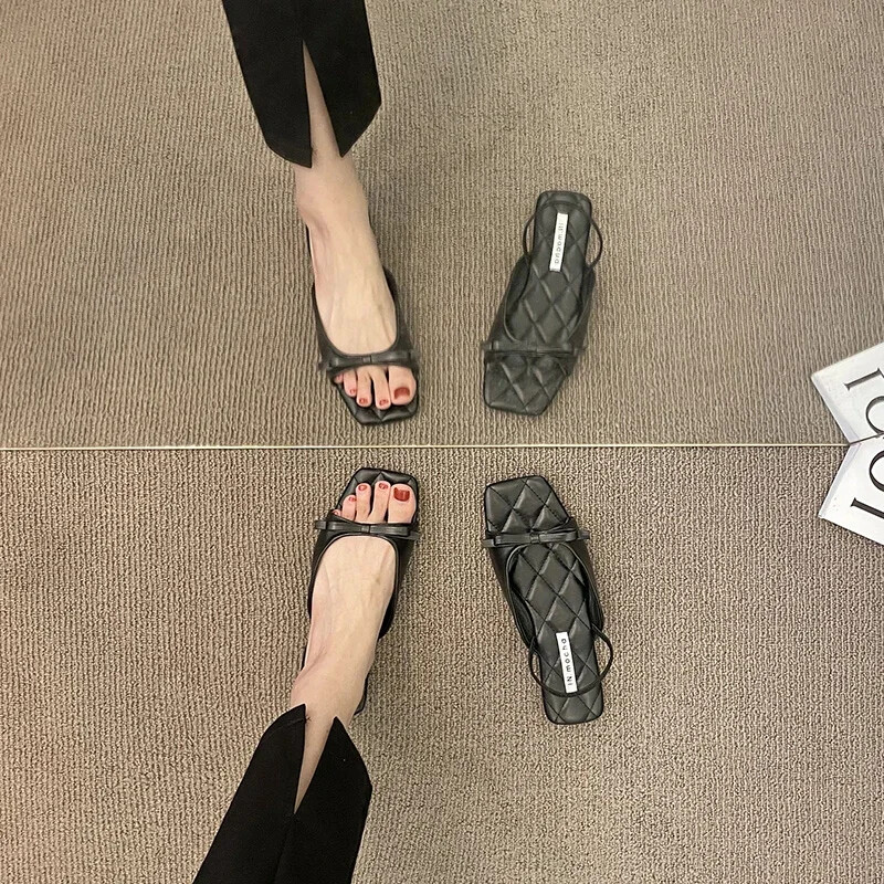 2024. aasta brändikingad naistele Uued lahtise ninaga naiste sussid, suvised igapäevased sandaalid, naiste kikilips, kandilise varbaga lamedad naiste välisjalatsid