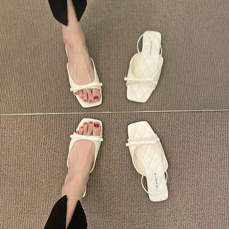 2024. aasta brändikingad naistele Uued lahtise ninaga naiste sussid, suvised igapäevased sandaalid, naiste kikilips, kandilise varbaga lamedad naiste välisjalatsid