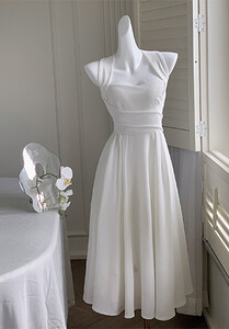 Elegantiškos korėjietiškos vidutinio dydžio suknelės moterims 2023 m. vasaros naujojo vakaro mados, plonos moteriškos liemenės, laisvalaikio 1 dalių tvarsčiai