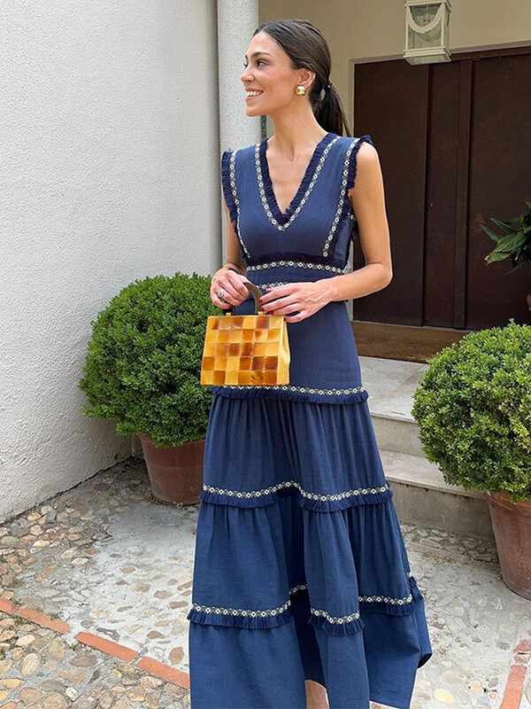 Naiste vanaaegsed šikid narmad, räsitud Midi volangidega kleit, moodne V-kaelusega varrukateta kõrge vöökohaga hommikumantlid 2024. aasta suvenaised, peoõhtud