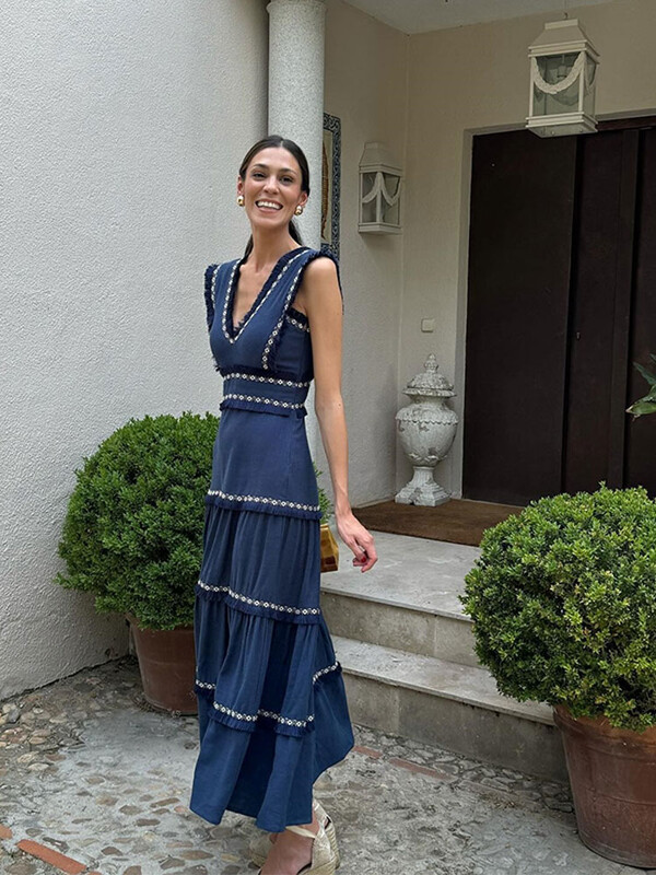 Naiste vanaaegsed šikid narmad, räsitud Midi volangidega kleit, moodne V-kaelusega varrukateta kõrge vöökohaga hommikumantlid 2024. aasta suvenaised, peoõhtud