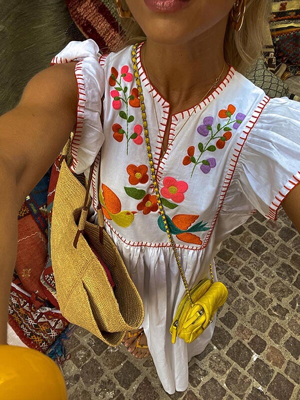 Moteriškos mados margintos keturkampio kaklo suknelė aukštu juosmeniu Elegantiška lotoso lapų rankovėmis suskaldytos A linijos suknelės 2024 m. vasaros gatvės aprangos chalatas