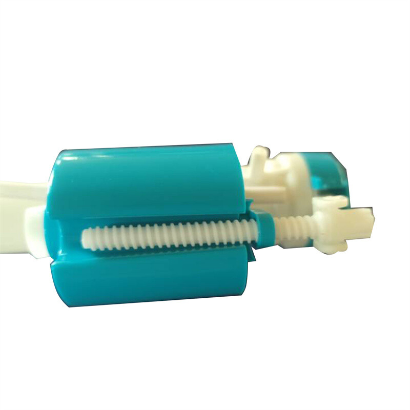 Priključci spremnika za WC vodu Usisni ventil WC izlaz Ventil za punjenje Set za dvostruko ispiranje Plutajući ventil Blister Univerzalni WC pribor