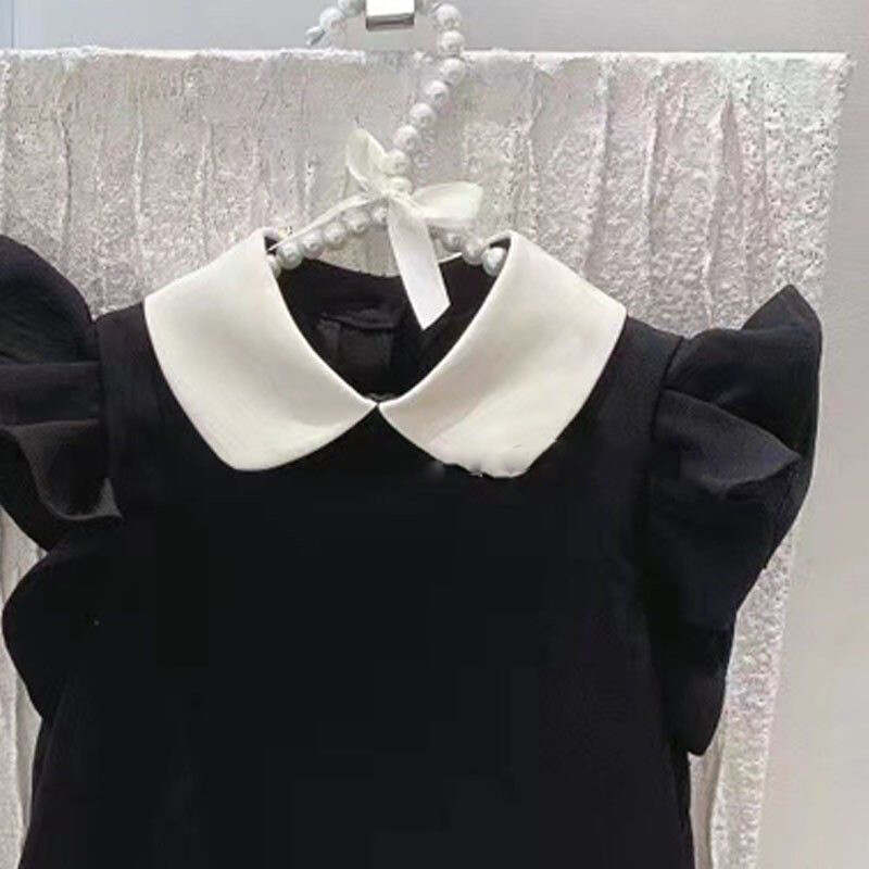 Tüdrukute kleit suvine uus moodne kullake, lendav varrukas Väike must kleit A-line kleit Korea lastekleit