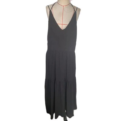 Naiste vabaaja massiivne plisseeritud ebaregulaarne pikk kleit Kevadine seksikas kahekordse V-kaelaga seljata õõnes kleit suvine avar nöörkleit