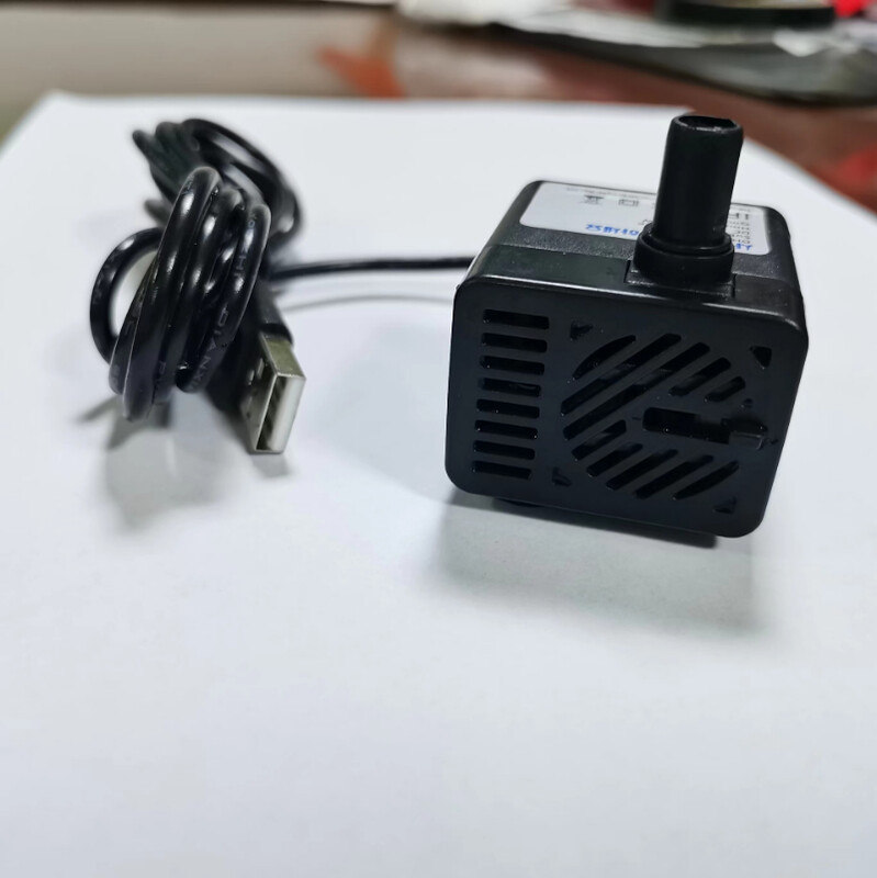 USB pumpa za vodu Dozator vode za kućne ljubimce DC5V Tiha mikro pumpa bez četkica DC vodena pumpa Fish Tank Bijele potopne pumpe