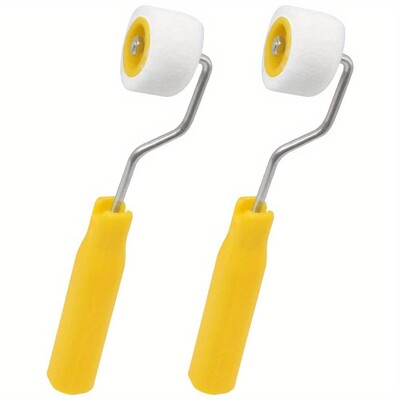 2 vnt. mini voleliai, durų ir lubų vilnos šepečiai, ypač maži dažų pataisymai, apdailos briaunų šepetys, volelių sienų taisymo šepetys