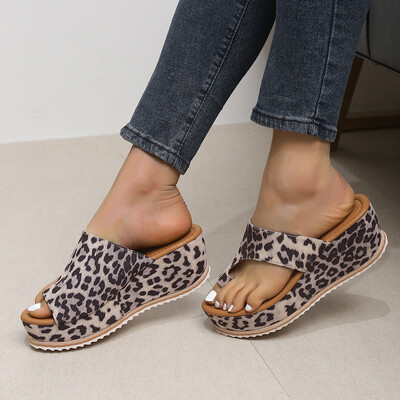 Vasaros moteriškos šlepetės, didelio dydžio aukštakulnės šlepetės, moteriškos, plataus formos sandalai, moteriški atviri pirštai storu dugnu, kasdienės šlepetės