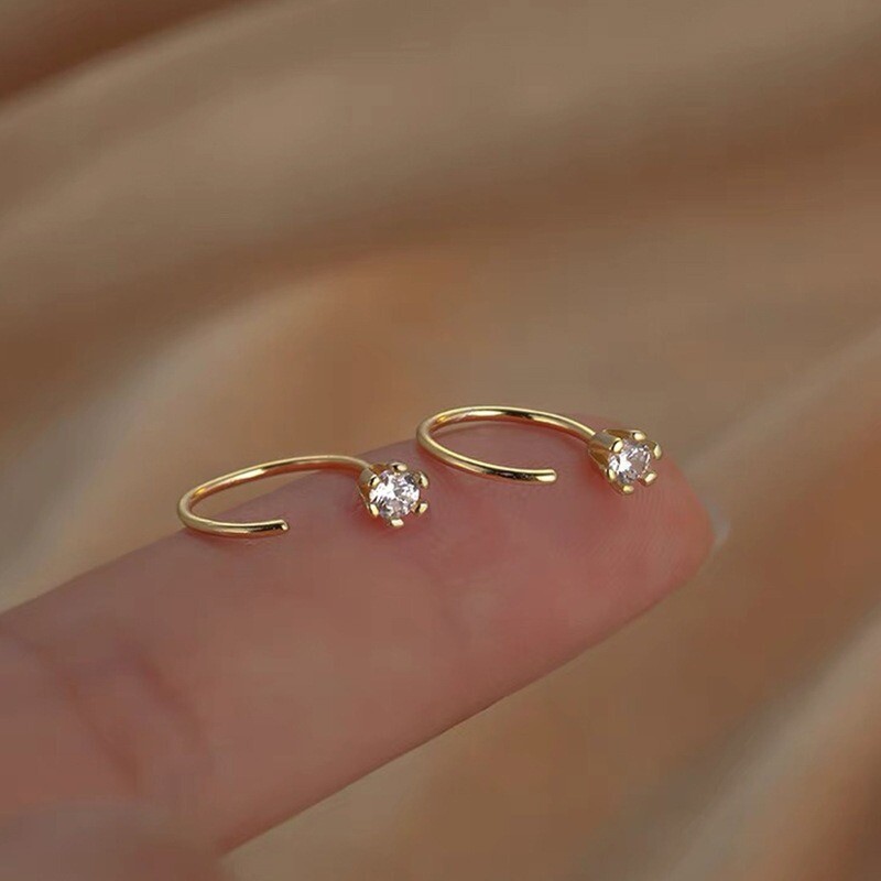 Cercei cu cerc rotunzi de 10 mm pentru femei Cercei cu zircon încrustat cu temperament Cercei simpli din cupru Bijuterii zilnice cu cârlig pentru ureche mică