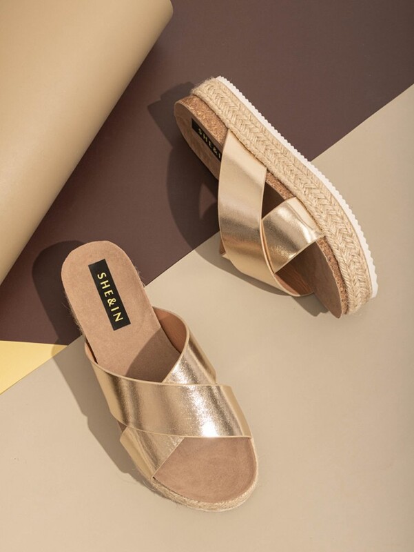 Rannajalatsid Leopard plätud Lamedad sussid Kuldsussid Naiste liugurid Suvised sandaalid Paksu tallaga sussid Platvorm Naistele