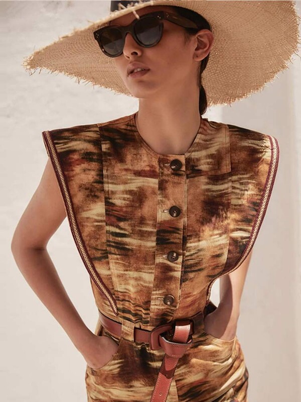 Elegantne O-kaelusega trükitud pikk kleit naistele Moodne varrukateta üherealised A-kujulised kleidid 2024 Uued šikkad naiste tänavamantlid