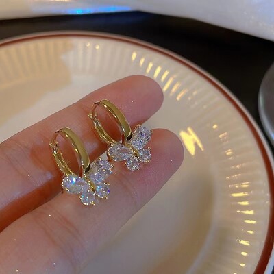 Prantsuse hele luksuslik roosa tulbi lillega pärlitega kõrvarõngad naistele korea tsirkoonist peen kõrvarõngapeo jõuluehte kingitus