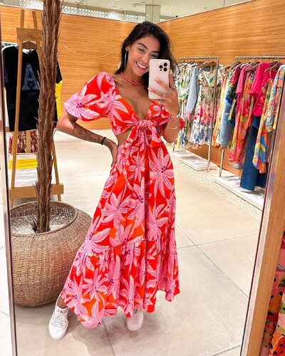 Seksikad elegantsed sügava V kaelusega pikad kleidid naiste rihmaga 2024. aasta suvepeokleit Naiste pidulik kleit rannariided naiste riided