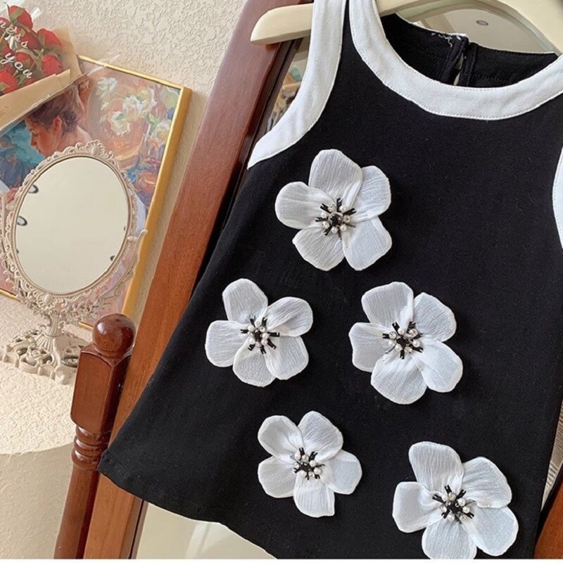 Nauja mergaičių juoda princesiška suknelė be rankovių, vasarinė Hepburn stiliaus trimatės gėlės, vaikiškos apatinės marškinių suknelės, kūdikių suknelės