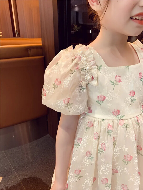 Vasarinė mergaitės suknelė trumpomis rankovėmis, skirta vaikiškam pasirodymui Dėvėkite didelę lanką nugaroje Suknelė su gėlėmis, miela princesės suknelė