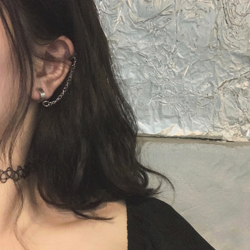 LATS 1 bucată de cercei cu clemă pentru urechi, din oțel inoxidabil, fără durere, pentru bărbați, femei, punk, culoare argintie, cercei falși fără piercing, bijuterii, cadouri