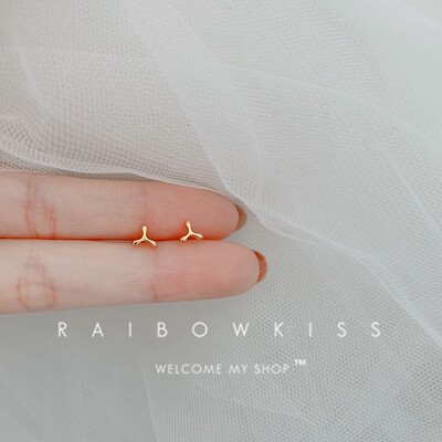 Cercei tip inimă cu inimă de fluture, placat cu argint, de culoare aurie, pentru femei, piercing pentru ureche, Helix, Helix, Tragus, cadou