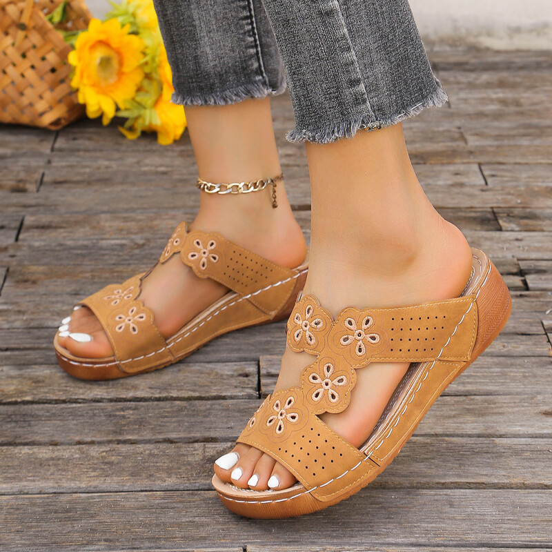 Nove ljetne ženske papuče veće veličine Ženske cipele Retro rimske sandale navlake Ženske ležerne sandale na cvjetne klinove Papuče s platformom