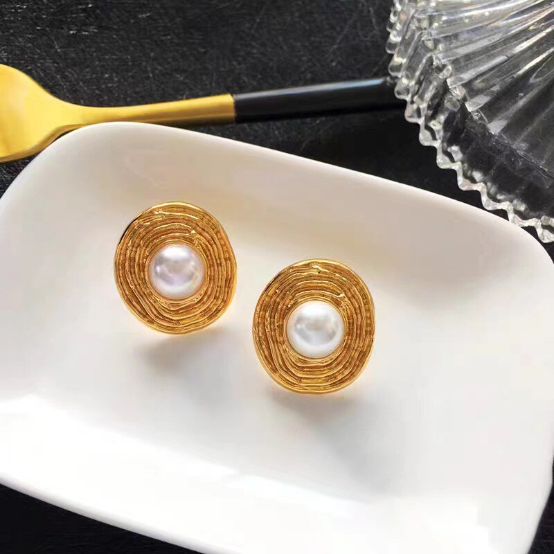 Korėjos netaisyklingo baroko BImitacijos perlų apvalūs auskarai moterims Aukso spalvos auskarai Papuošalai Paprasta Valentino dienos dovana