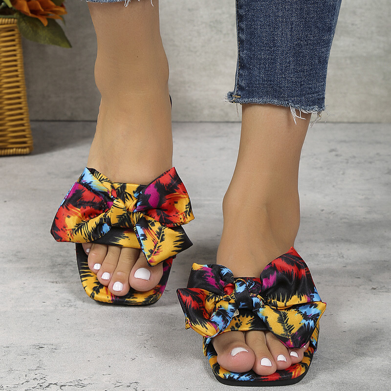 Vasaros moteriškos šlepetės su lanku, plokščios lauko paplūdimio basutės, moteriškos čiuožyklos 2023 m. Korėjos tendencija, moteriškos šlepetės, didelis 43 dydis