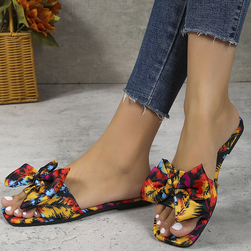 Vasaros moteriškos šlepetės su lanku, plokščios lauko paplūdimio basutės, moteriškos čiuožyklos 2023 m. Korėjos tendencija, moteriškos šlepetės, didelis 43 dydis