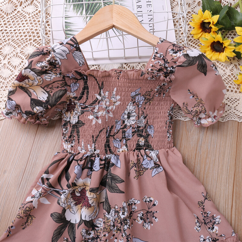 Huumor karutüdrukute kleit suvine puhvis varrukas Lilletrükiga armas printsesskleit Väikelaste volangidega lasteriided