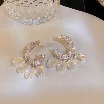 ZAKOL Korea moe imitatsioonist rippuvad kõrvarõngad valgest kristallist tsirkooniumoksiidist lilledega pruudi kõrvarõngaste peo aksessuaarid naistele
