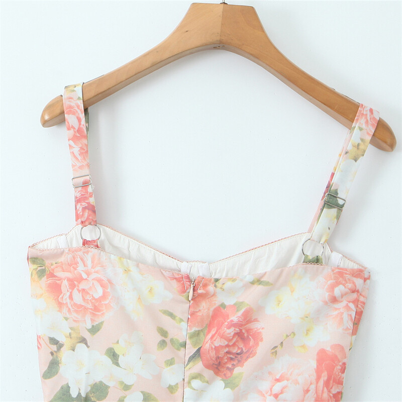 PB&ZA2024 Vasaros naujos mados laisvalaikio moteriška suknelė su kvadratiniu kaklu margintais nėriniais su 3D plieno žiedu, pakabinamu dirželiu