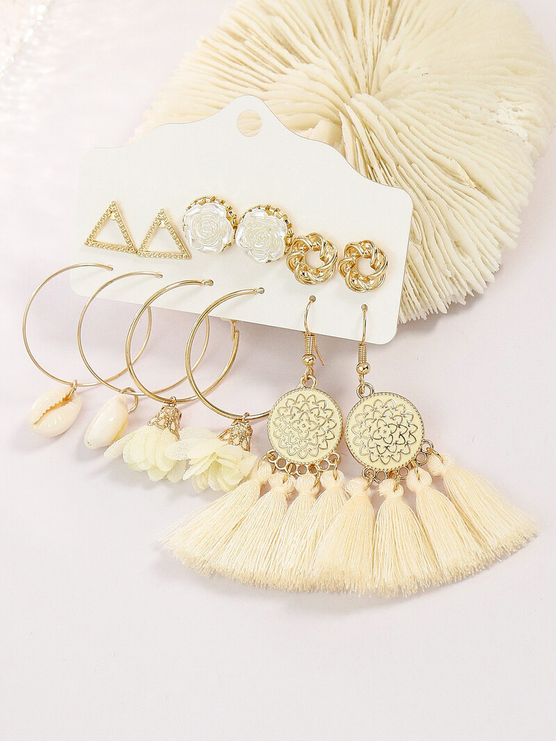 Trendikas mitmekülgne Golden Circle moodne valge tuttkõrvarõngaste ja kõrvaklappide kombinatsioon naistele, mida vähe värskelt kanda