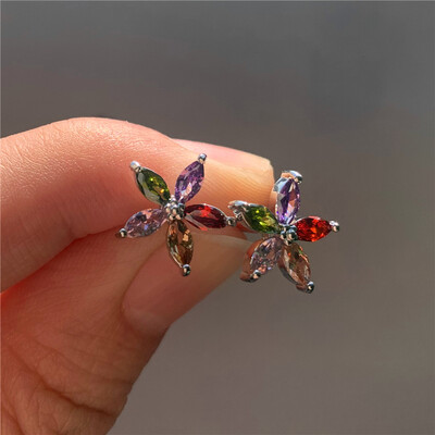 Armsad naiste väikesed tärniga kõrvarõngad võluvad hõbedased vikerkaare tsirkoonkivist pulmaehted naistele