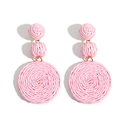 AENSOA Boho Yellow Raffia apvalūs nuleidžiami auskarai moterims Rankų darbo geometriniai rotango megzti kabantys auskarai vasaros paplūdimio papuošalai