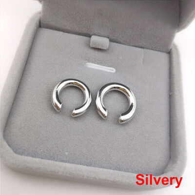 Uued minimalistlikud kuldse hõbedavärvi ümmargused kõrvarõngad kõrvaklambrid naistele, ilma augustatud C-kujulise geomeetrilise kõrvaklambrita kõrvaklambriga Punk ehted