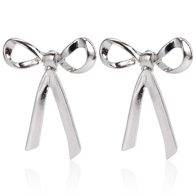 Senoviniai balti perlų imitacijos Bowknot auskarai moterims Elegantiški rankų darbo austi karoliukai Statement auskarai 2024 m.
