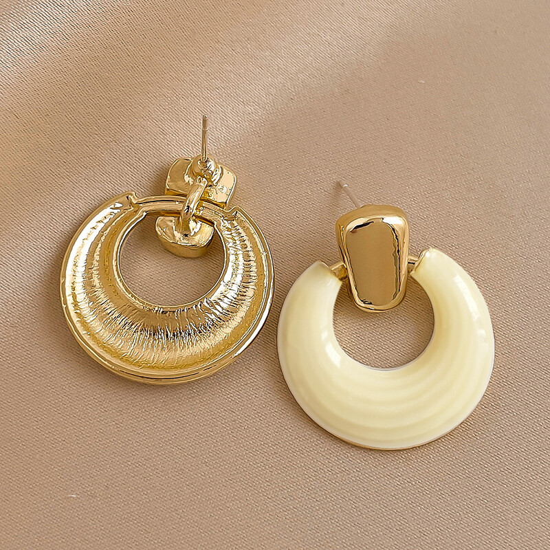 Retro lihtsad geomeetrilised ringkõrvarõngad Naiste Luksuslikud Kvaliteet Ehted Piercing Kõrva Aksessuaarid Naiste Kõrvarõngad Trend Uus