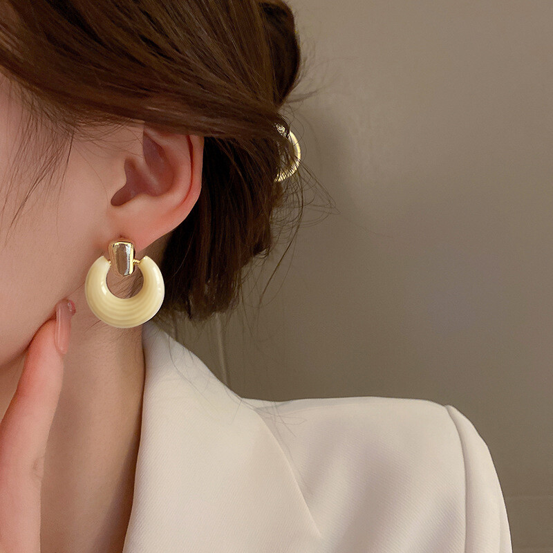 Retro lihtsad geomeetrilised ringkõrvarõngad Naiste Luksuslikud Kvaliteet Ehted Piercing Kõrva Aksessuaarid Naiste Kõrvarõngad Trend Uus
