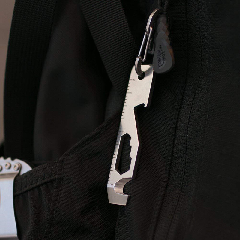 10 u 1 EDC džepni alat za preživljavanje Kampiranje Odvijač Otvarač za boce Ravnalo Privjesak za ključeve Vanjski alati za planinarenje Ribolov