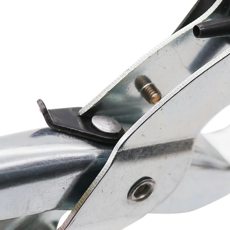 Multifunktsionaalsed punch tangid ümmarguse auguga ovaalne auk