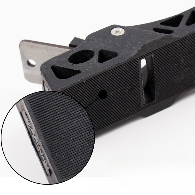 108 mm mini puidutöötlemise höövel Kõrge süsinikusisaldusega terasest väikesed siledad höövlid käsitsi lükatavad tasapinnalised höövlid servade trimmimise höövel Käsitööriistad isetegemine