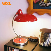 Taani laualamp Elutoa Magamistoa Voodi kõrval Lihtne loominguline põhjamaise disainiga Bauhausi laualamp