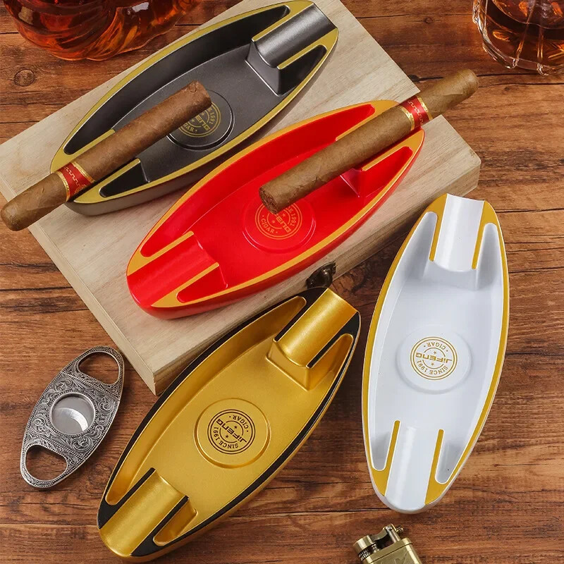 Sigari tuhatoos kaasaskantav kerge tuhaalus 2 pesaga sigarite suitsetamise tarvikute jaoks Lauakaunistus Meeste kingitus