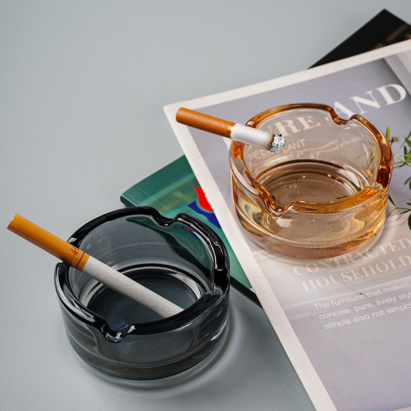 Scrumieră din sticlă fără plumb Bar Cameră de hotel Scrumieră de cristal Dormitor Suport creativ pentru cenușă pentru țigară