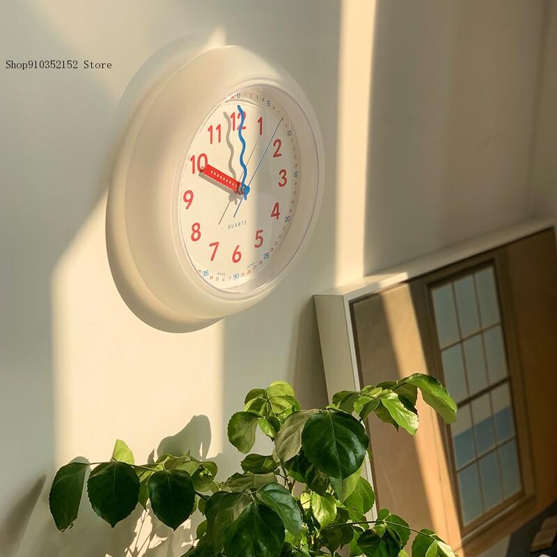 Miegamojo tylus laikrodis plastikinis geltonas modernus sieninis laikrodis Kūrybinė dovana vaikams miela svetainė namų dekoravimas stalinis laikrodis