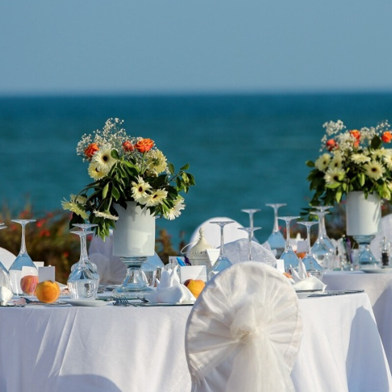 Stačiakampė satino staltiesė Vestuvių staltiesė Balta Kalėdoms Kūdikių dušas Gimtadienio renginiai Banketų dekoras Namų valgomasis stalas