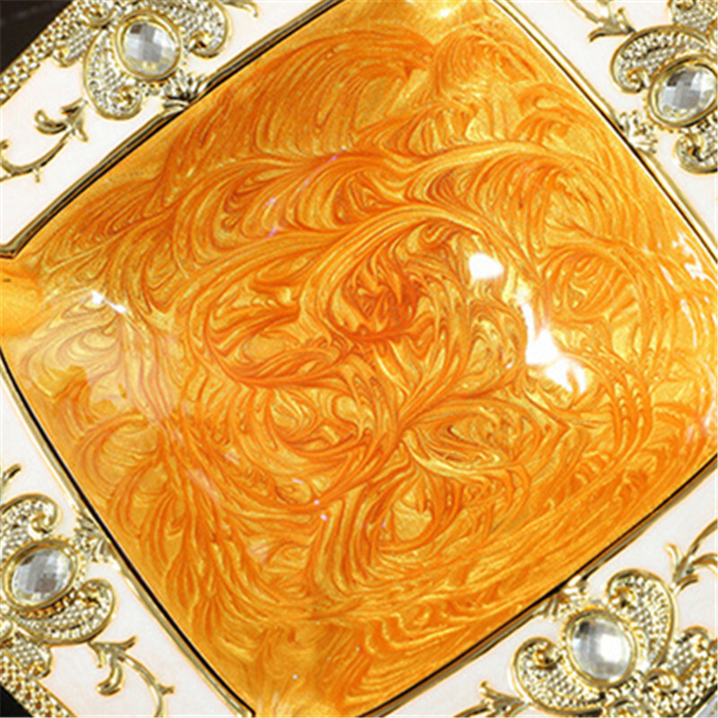 Euroopa stiilis ruudukujuline kolmemõõtmeline reljeefne tuhatoos, elutuppa sobiv majapidamistuhatoos, kontori töölaud