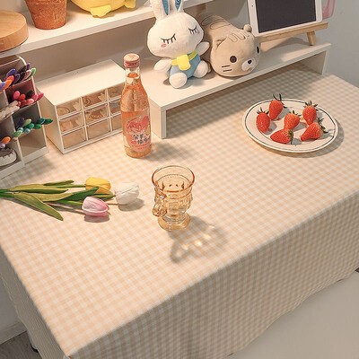 Ins Korea ruuduline laudlina žakaarkangast kirjutuslaud laudlina matt taustariie kodukaunistus põhjamaine kaasaegne laud elutuba