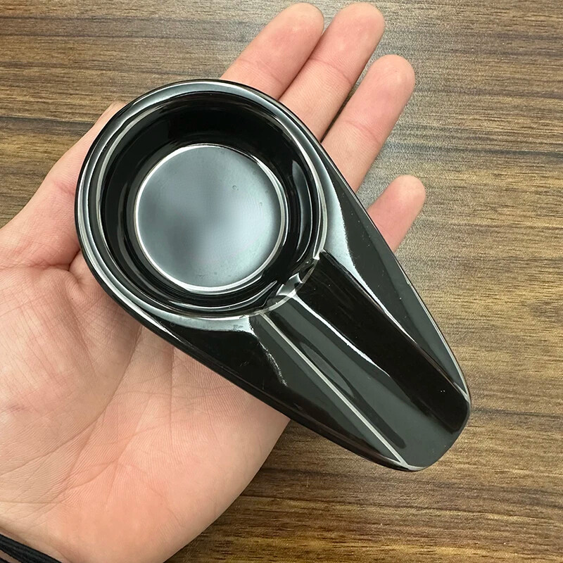 1 tk musta keraamika sigari tuhatoos, taskusse kinnitatav reisituhatoos